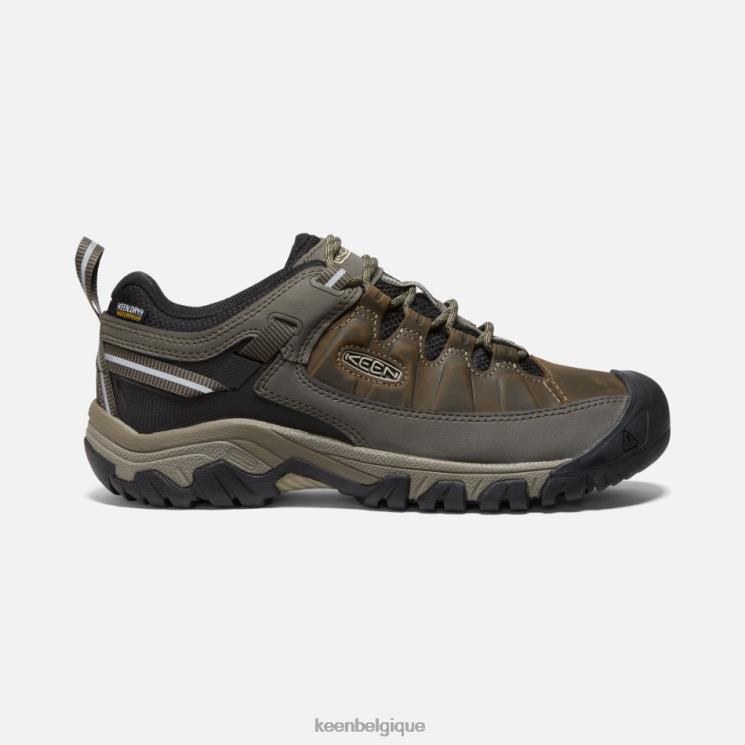 Keen chaussures de randonnée larges imperméables targhee iii 0Z440260 sandow-noir